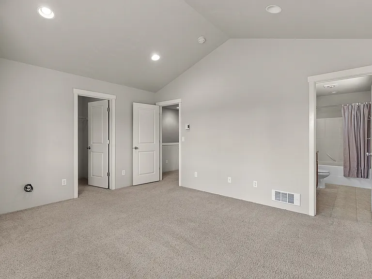 6434 N Descartes Dr — Photo 14