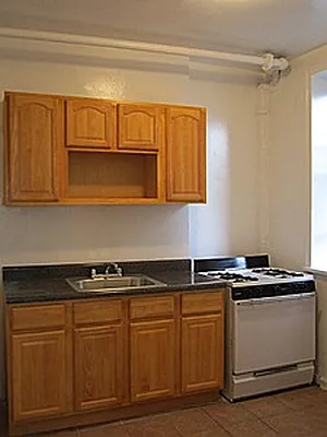 Rented by Pleasant Properties Real Estate LLC | media 18