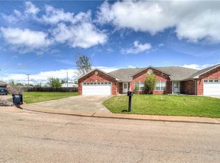 2327 Bent Tree Rd, Shawnee, OK 74804