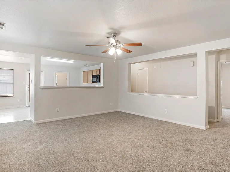 29522 Legends Stone Dr — Photo 3