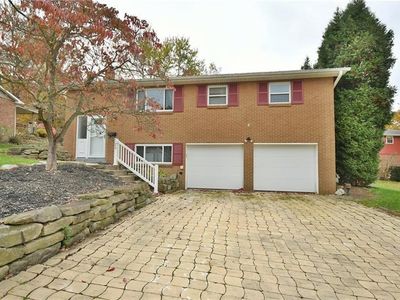 28 Apennine Rd, Pittsburgh, PA, 15239