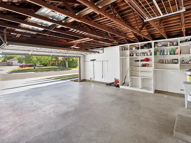 9036 New Dawn Dr — Photo 29
