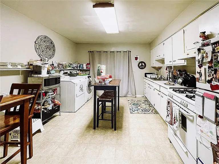 4071 Aspen Way — Photo 2