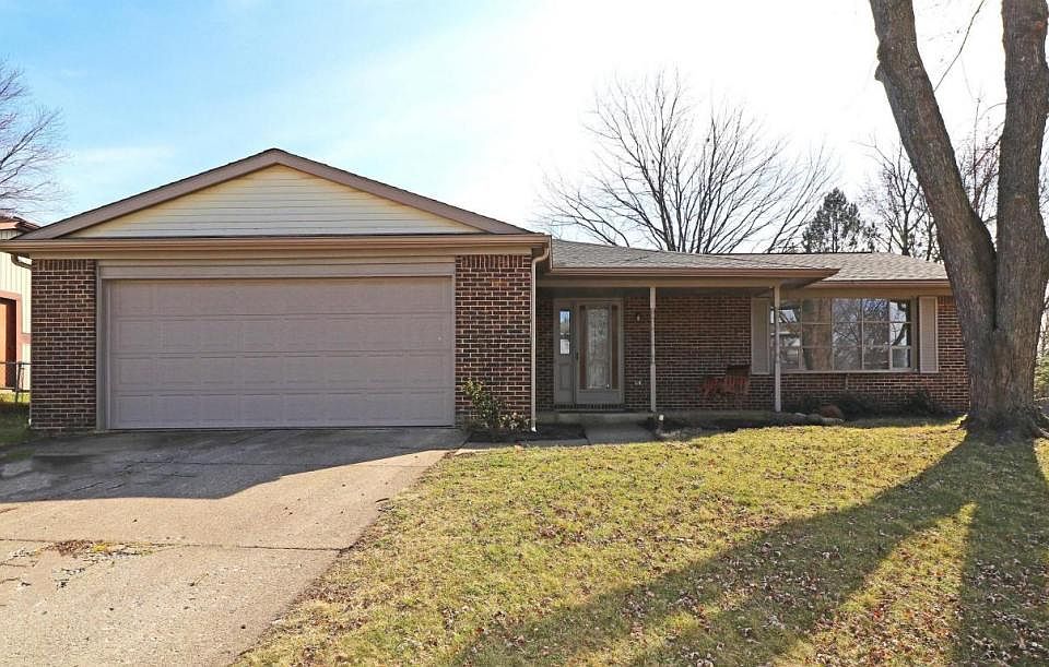 1st image of 733 Hager Ct