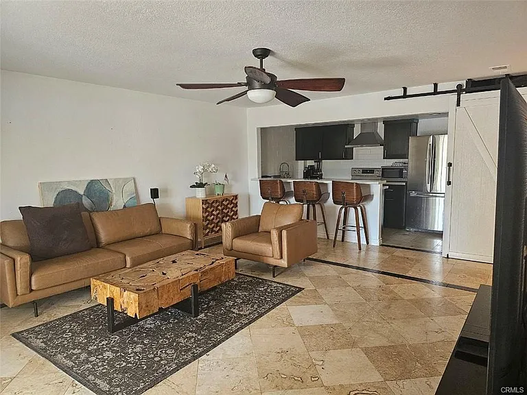 22867 Cove View St #C — Photo 21