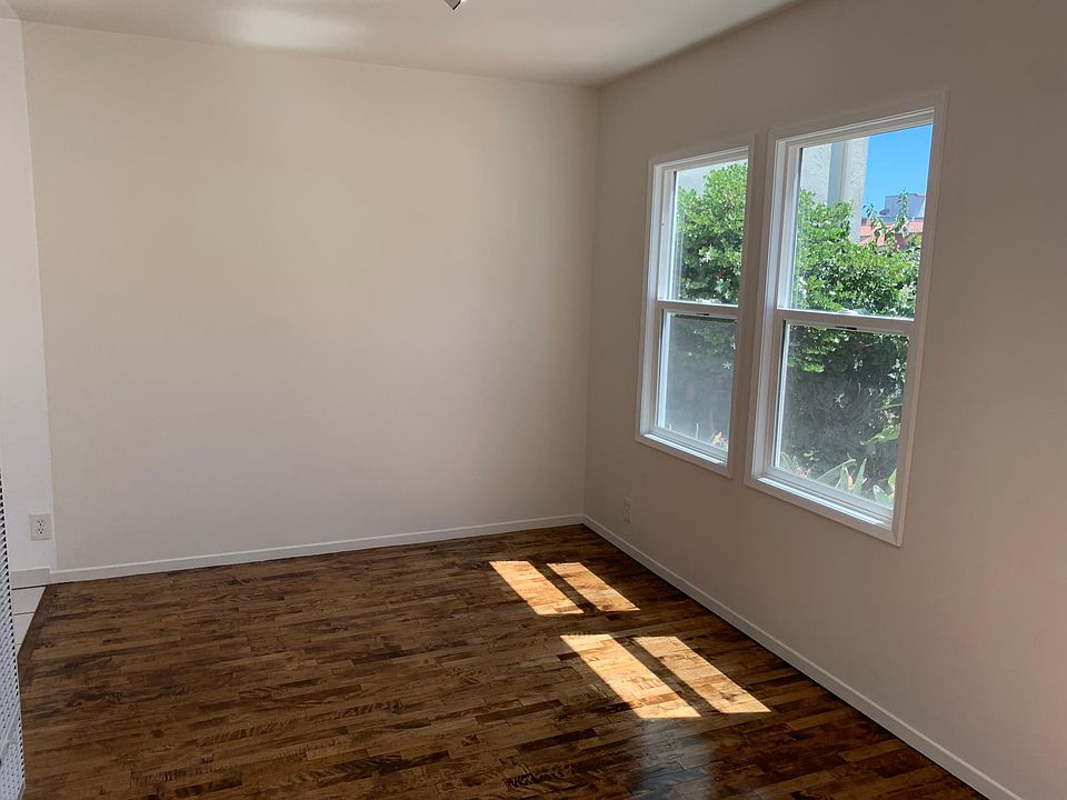 1st image of 935 Euclid St #2