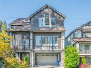 23218 SE 34th Pl, Sammamish, WA 98075
