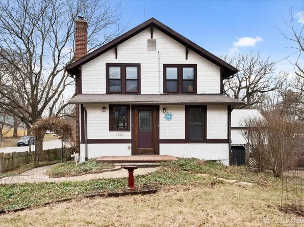 1131 S Batavia Ave, Batavia, IL 60510