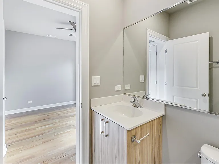 6204 S Kimbark Ave #1W — Photo 17