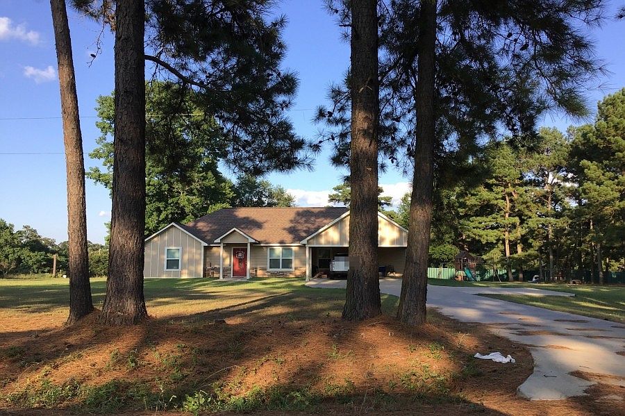 1st image of 125 County Road 779