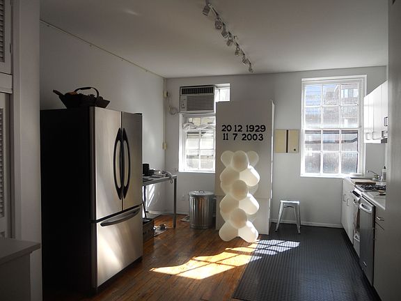 2nd image of 156 Chambers St APT 4