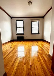 Rented by Apple Exclusive Realty Inc