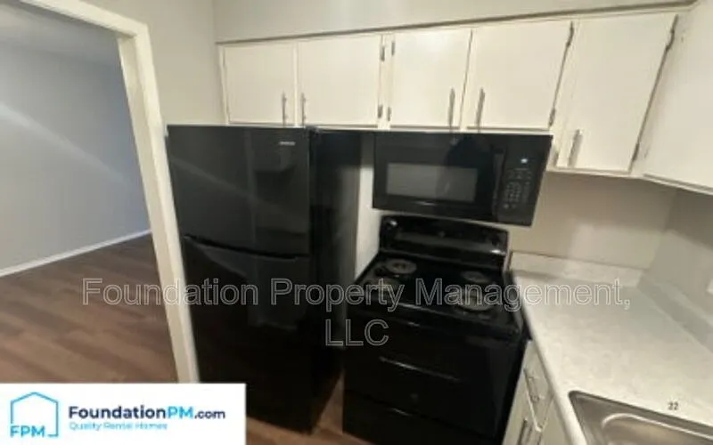 2 bed, 1.0 bath, 850 sqft, $825 — Photo 4