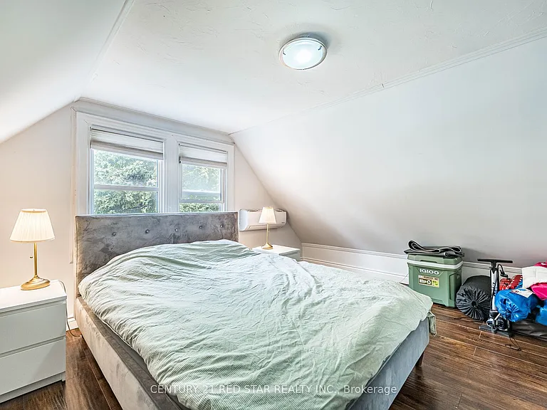 144 Bold St #UPPER — Photo 43