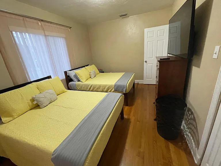 155 SW 33rd Ave — Photo 14