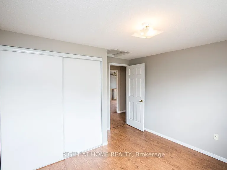 11 Butternut Dr — Photo 37