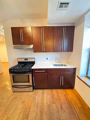 Rented by The Brokerage Group LLC | media 26