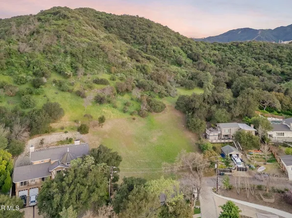 42 Upper Lake Rd, Thousand Oaks, CA 91361