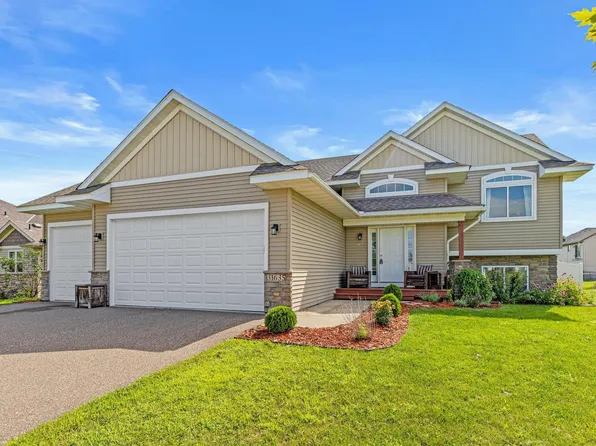 31635 McGuire Trl, Lindstrom, MN 55045