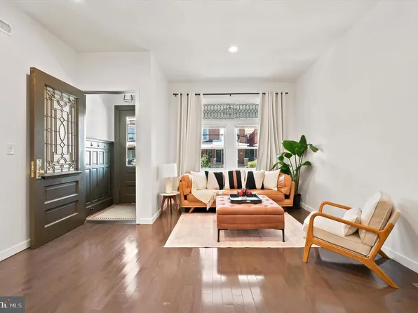 5029 Locust St, Philadelphia, PA 19139