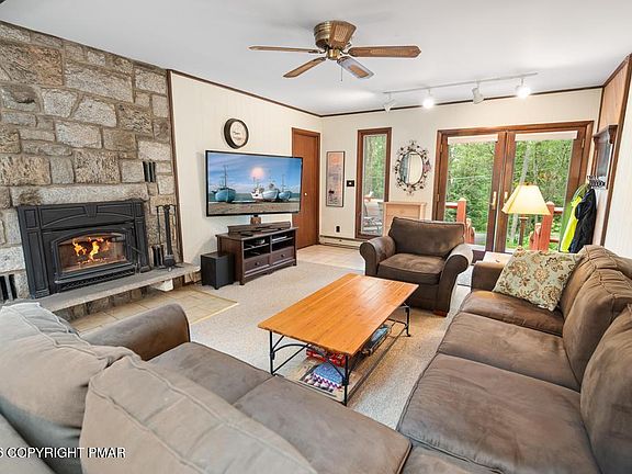 5th image of 2435 Overlook Ln