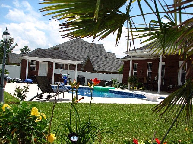 2nd image of 212 George Ln