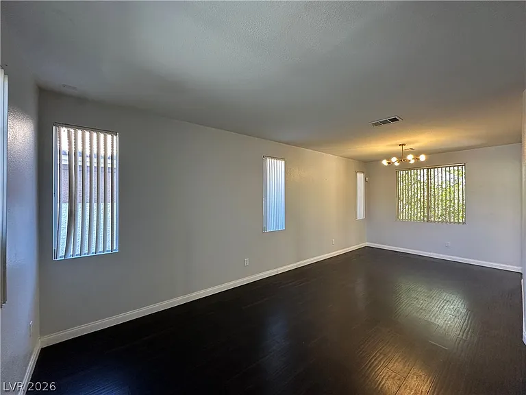 10129 Snow Crest Pl — Photo 3