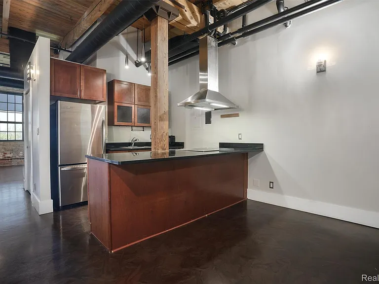 6533 E Jefferson Ave #413W — Photo 9