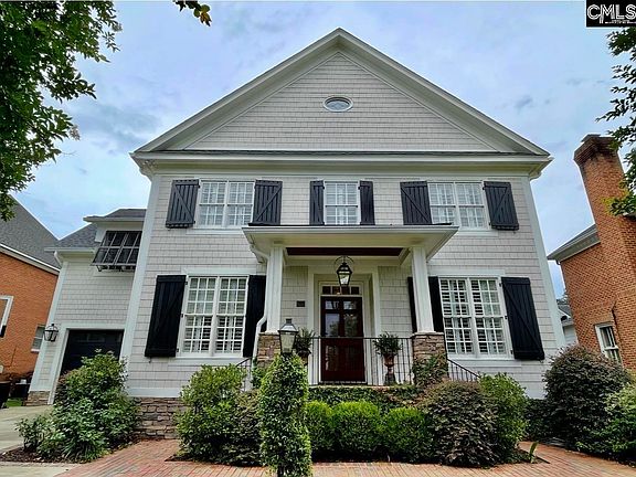 4th image of 251 Alexander Cir