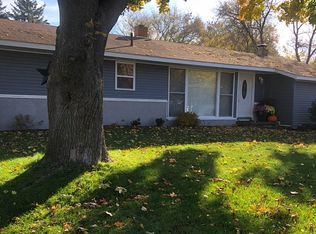 500 Douglas Ln, Marion, MI