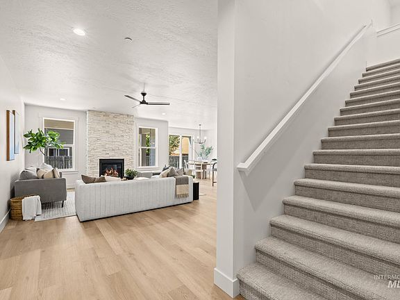 5th image of 433 Hidden Mill Ct