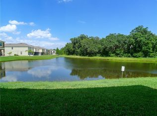 2043 Greenwood Valley Dr, Plant City, FL 33563