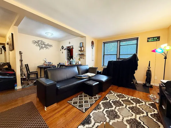 3655 Shore Pkwy APT 1D, Brooklyn, NY 11235