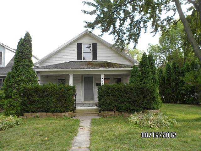 1st image of 332 E 5th St