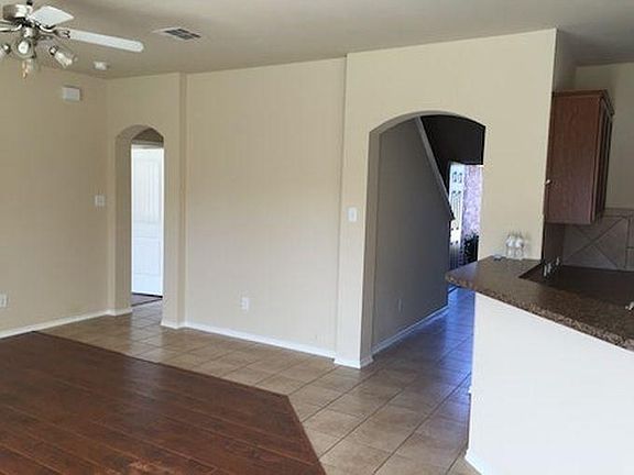 3rd image of 9801 Tyler Dr