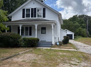 192 Toll Gate Rd, Warwick, RI 02886