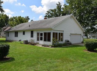 303 S Franklin St, Richwood, OH 43344