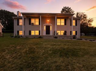 12 Renee Ln, Enfield, CT 06082