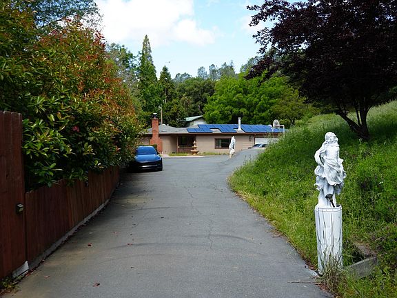 2nd image of 18243 Climax Rd