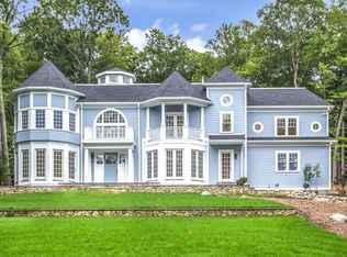 54 Maugus Ave, Wellesley, MA 02481