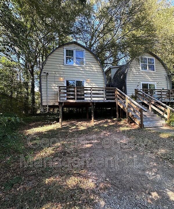 1st image of 725- E Beaverdam Rd