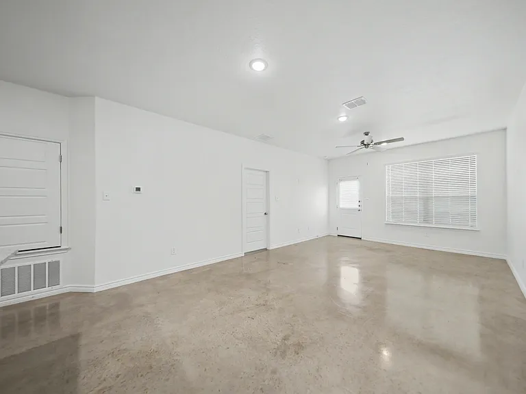 3802 American Elm Dr, Killeen — Photo 11