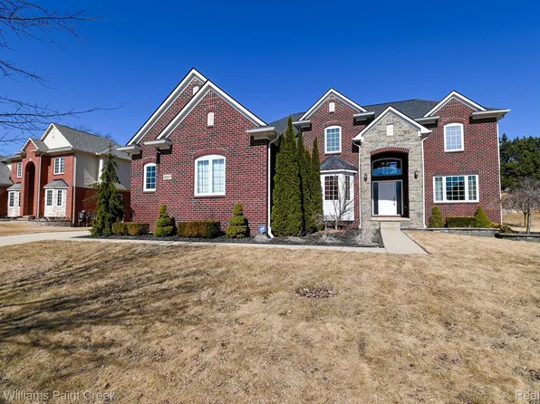 4217 Forster Ln, Shelby Township, MI 48316