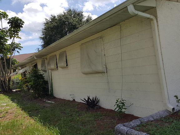 3rd image of 345 W Venetian Ct