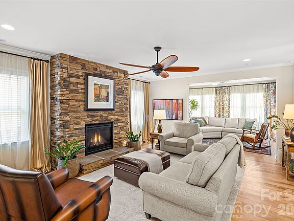 2nd image of 4131 Stacy Blvd