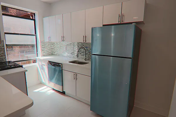 Rented by PMG Real Estate  | media 11