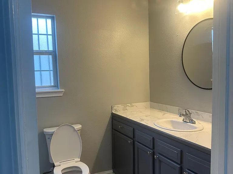 1844 Pauline St #1844 PAULINE STREET — Photo 4