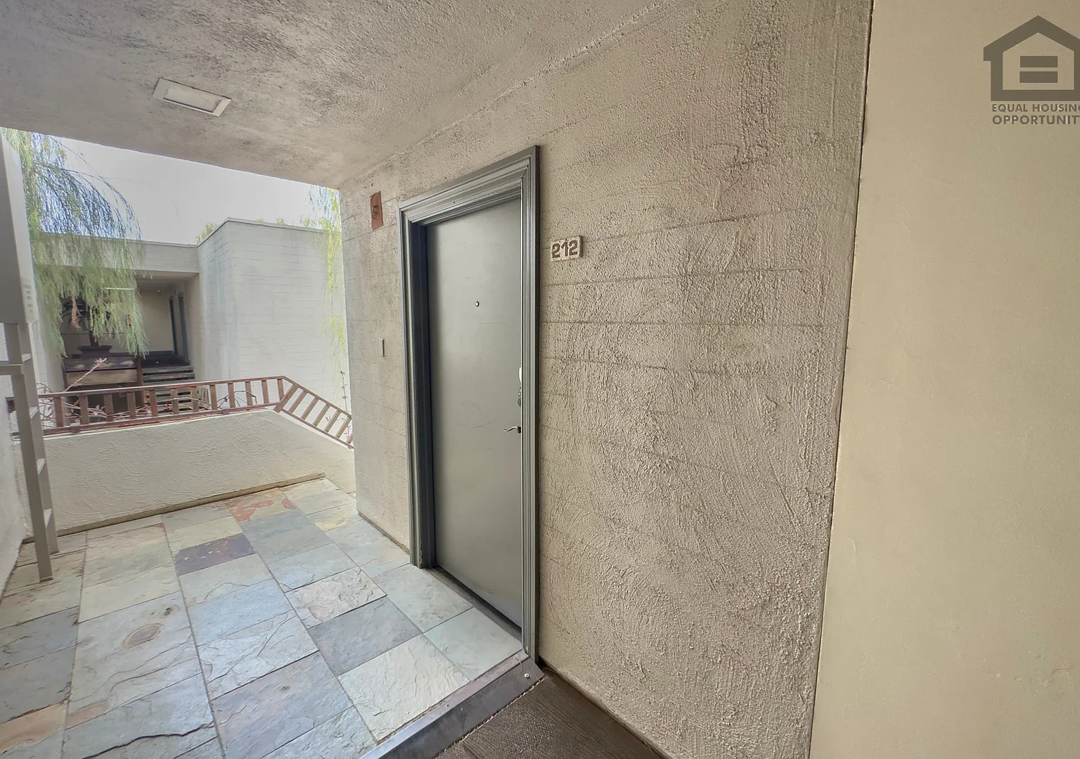 2Bed/2Bath 2nd Floor Condo at Hayden/Indian School Rd! — Photo 4