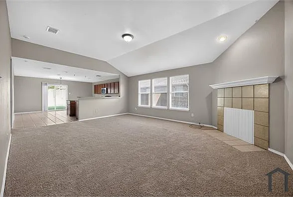 1432 Oak Hollow Ln — Photo 10