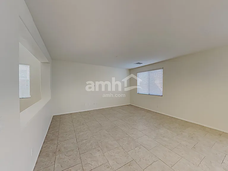 492 Bright Peridot Ave — Photo 6